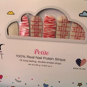 Color Street Little Kisses Petite Size Nail Polish Strips